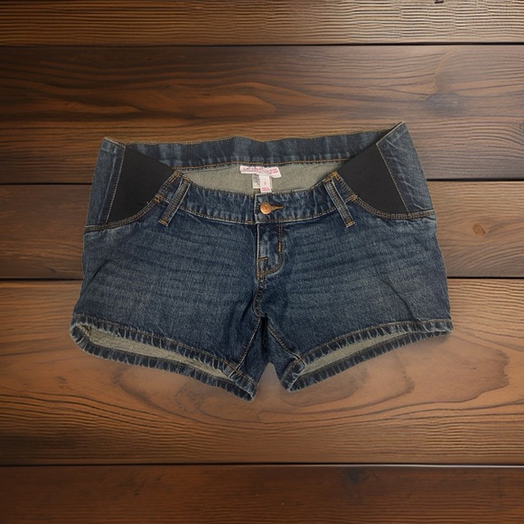 Isabel Maternity Denim Shorts Size 2 with Expandable‎ Waist - Picture 1 of 15
